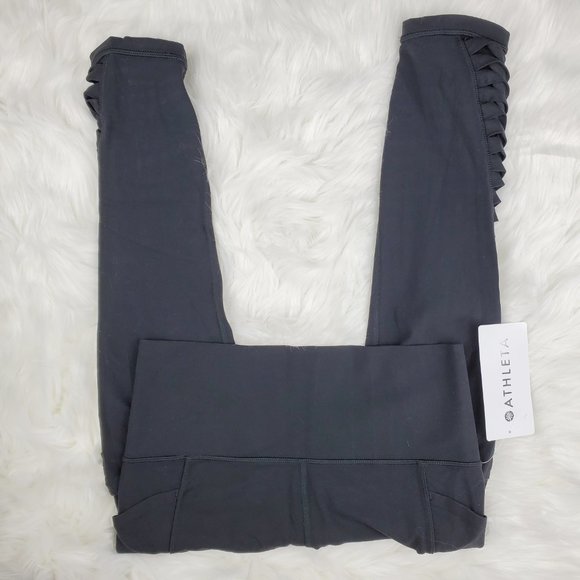 NWOT Athleta Black Salutation Twist 7/8 Leggings - Picture 4 of 8